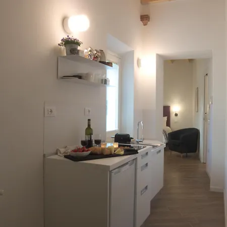Lägenhet Ai Portoni *